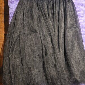 Black tulle skirt, Midi length. GORGEOUS!